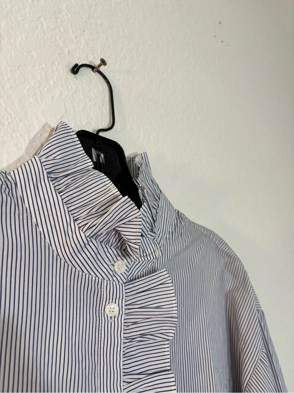 NWT Nordstrom Signature Blue Striped Ruffle Button-Down Blouse Long Sleeve Small - Picture 7 of 14
